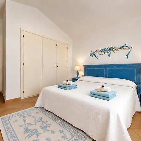 Casa vacanze Sunset One & Two Sea View With Pool